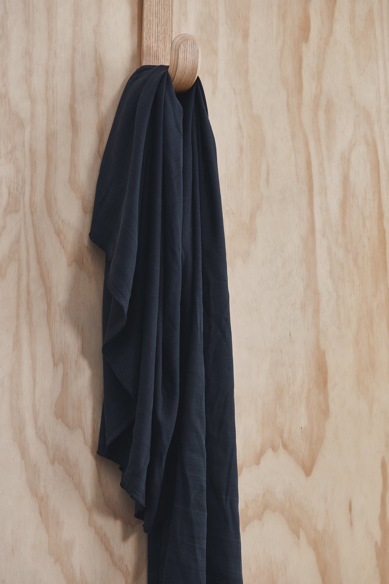 Crispy Crepe Tencel | Meet Milk